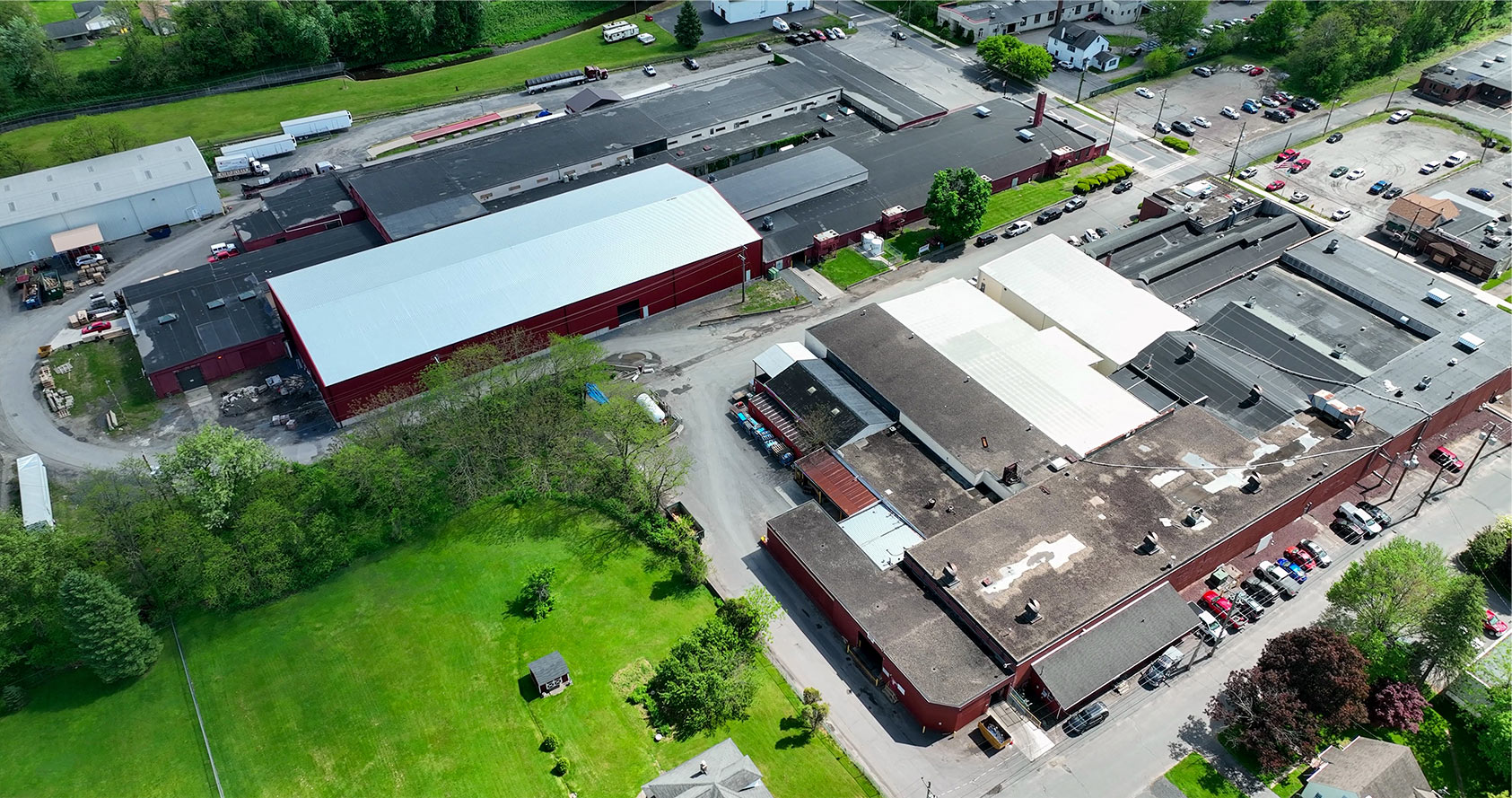 Arial view of Diamond Manufacturing's headquarters in Wyoming, Pennsylvania